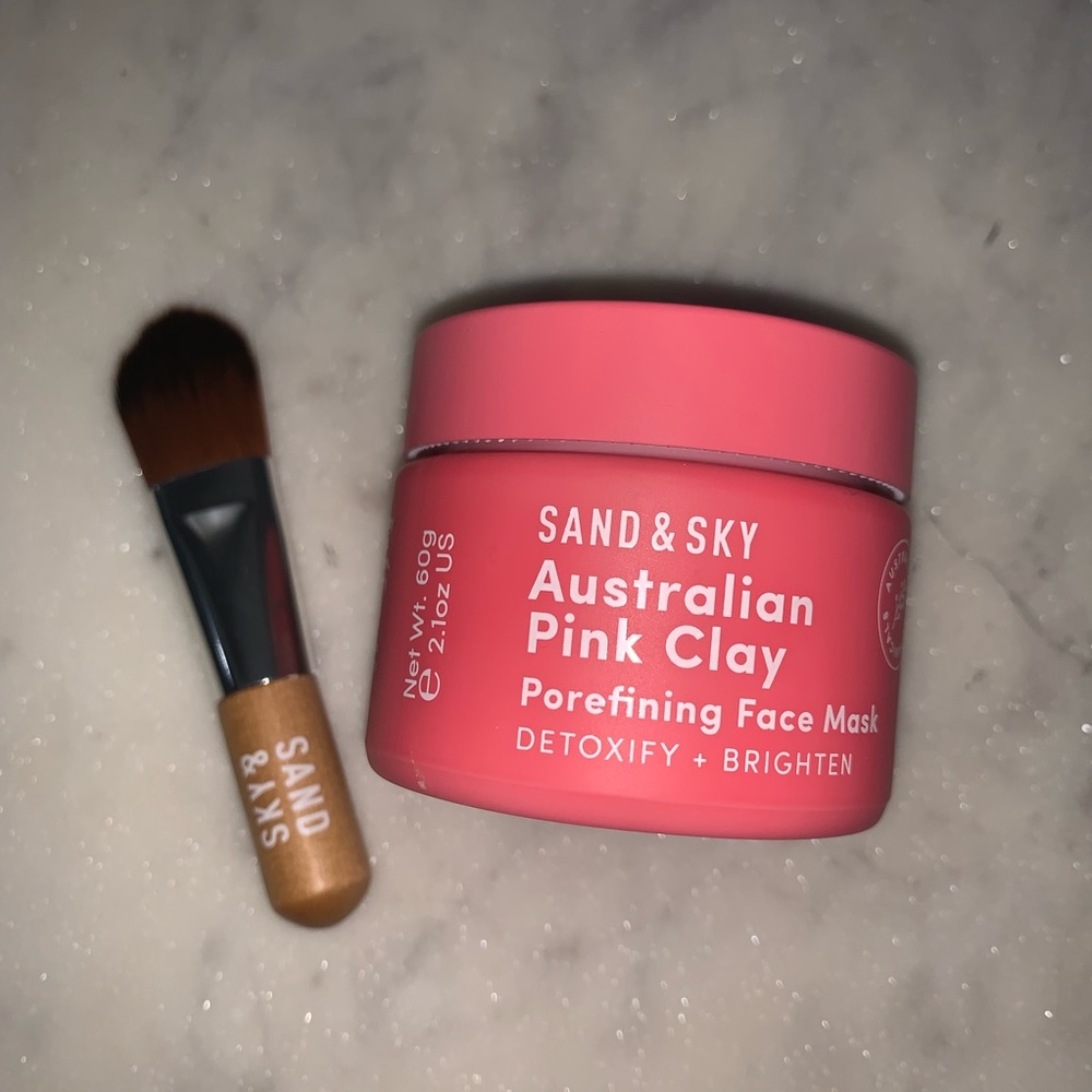 SAND & SKY Australian Pink Clay Face Mask